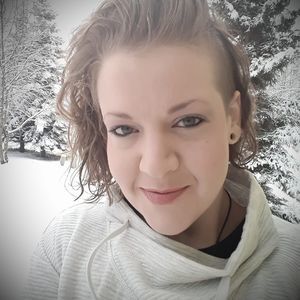 Meet your Posher, Maribeth